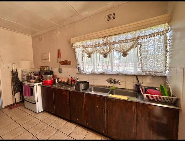 5 BEDROOM HOUSE FOR SALE IN TEDSTONEVILLE